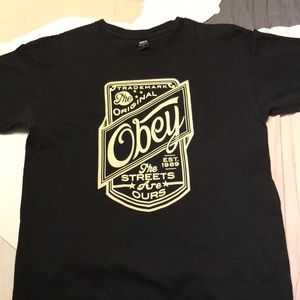 Obey T-shirt